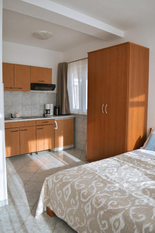 Garden House Vodice Apartment Exterior photo